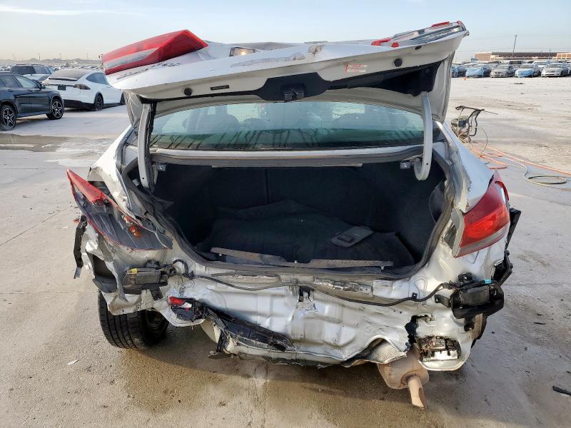2018 HYUNDAI ELANTRA SE - 5NPD84LF0JH390815