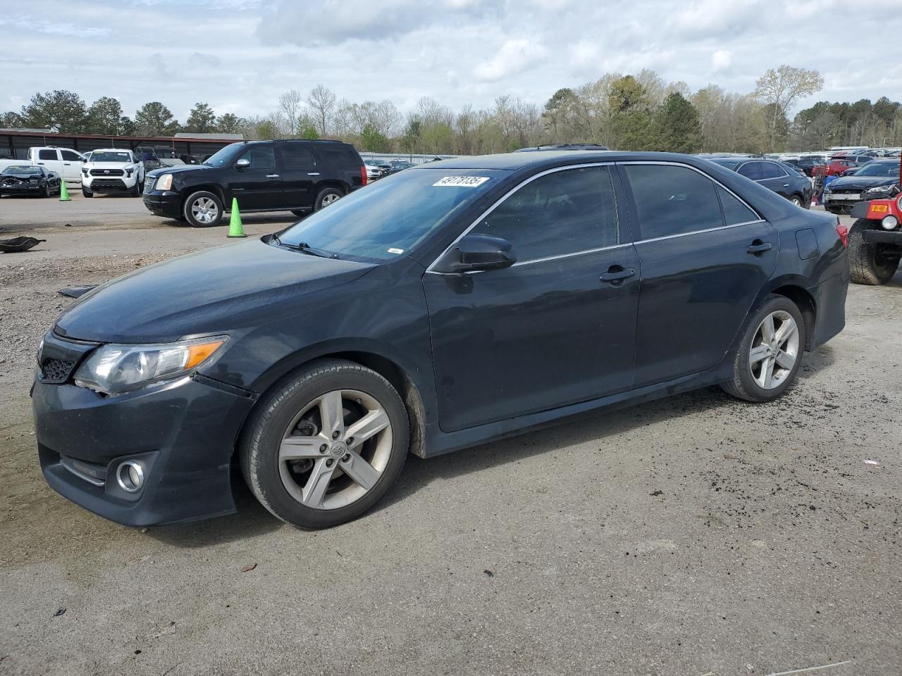 TOYOTA CAMRY L