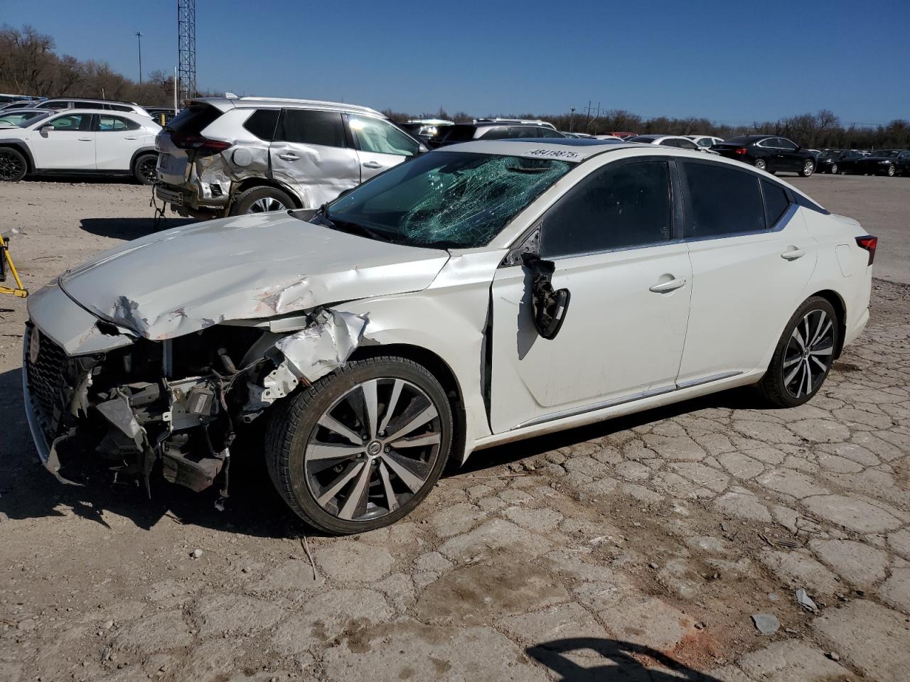 NISSAN ALTIMA SR