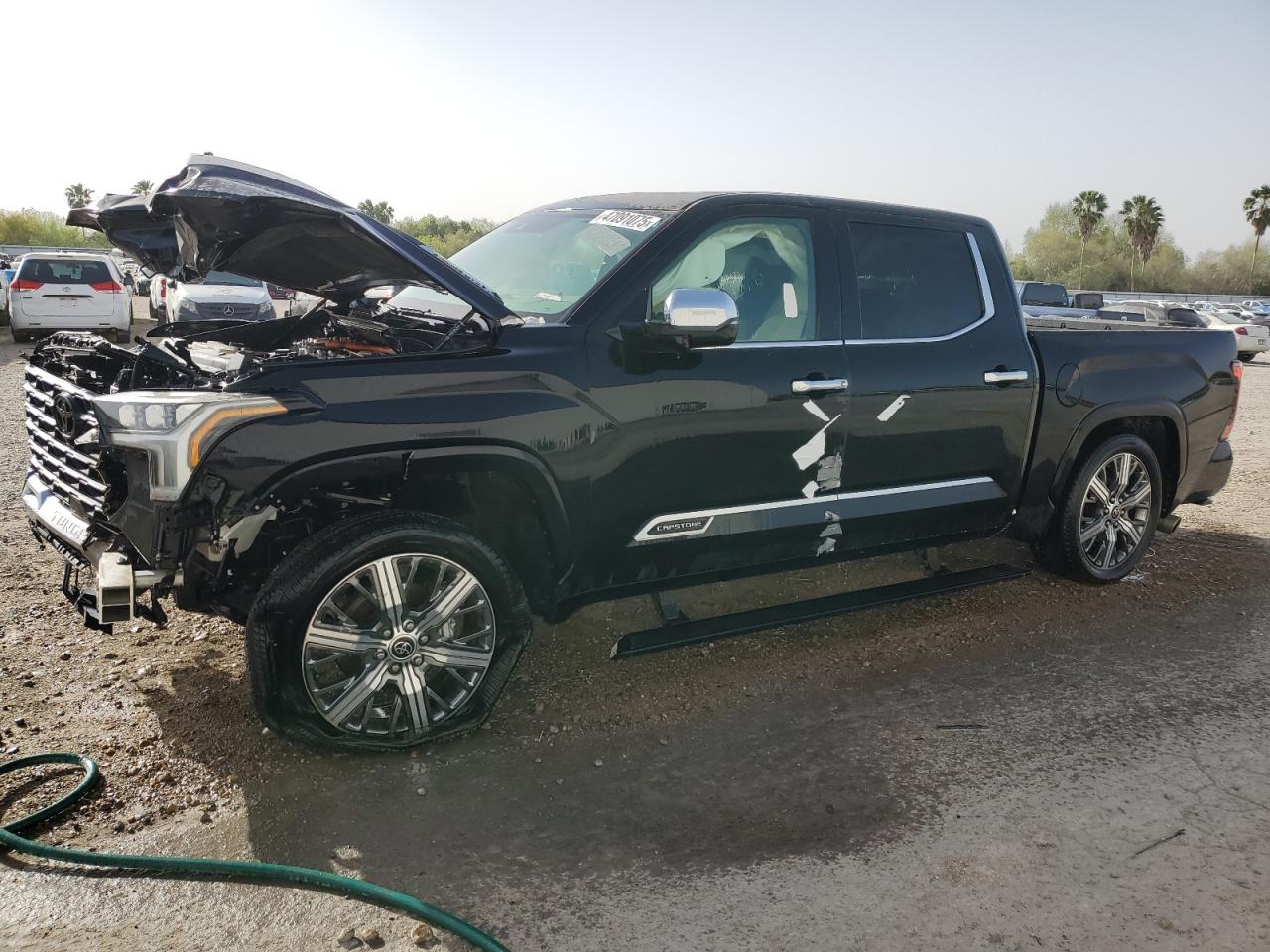  Salvage Toyota Tundra