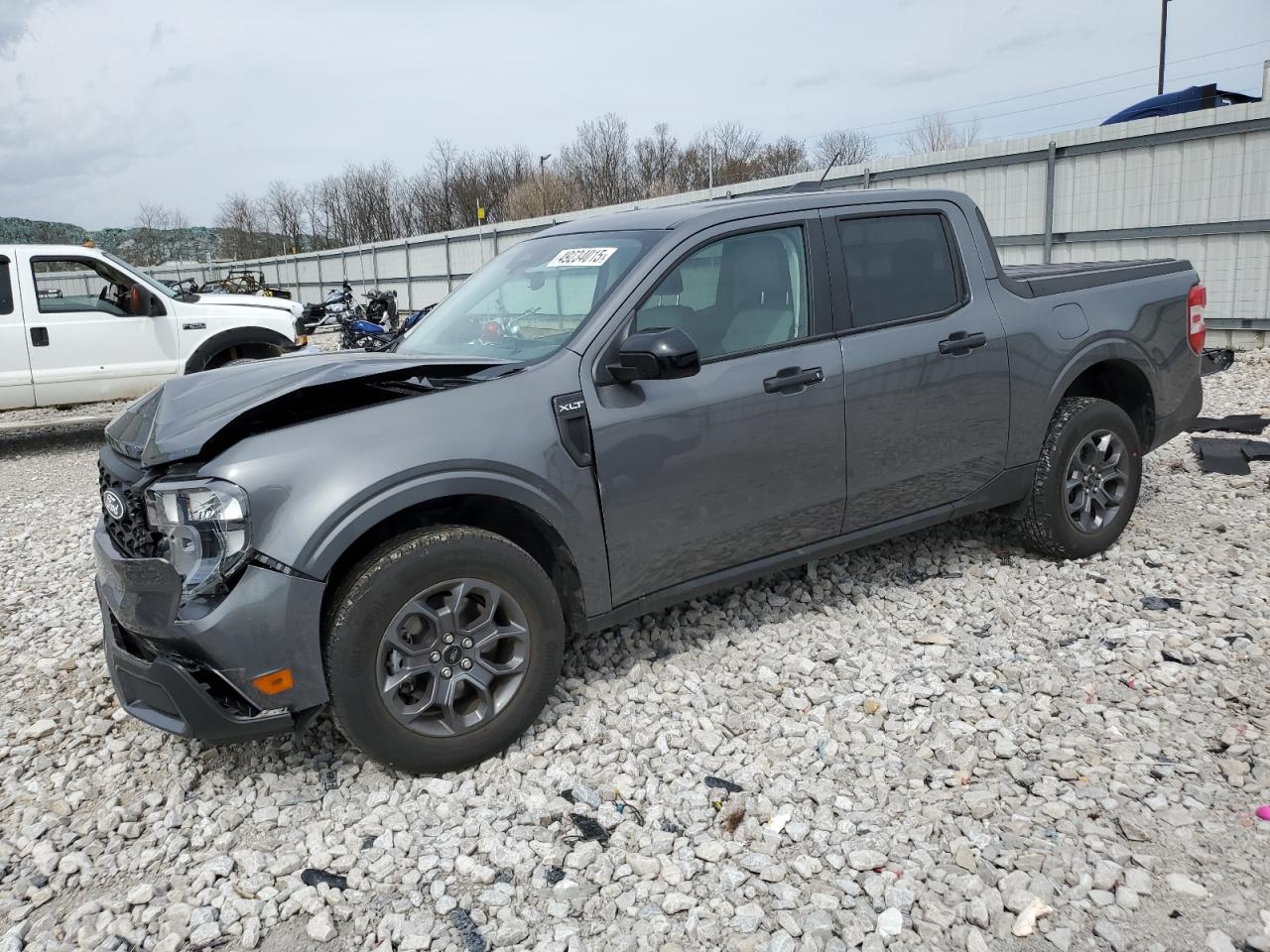 FORD MAVERICK XLT
