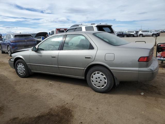 TOYOTA CAMRY LE 1998 gray  gas JT2BG28K7W0215608 photo #3