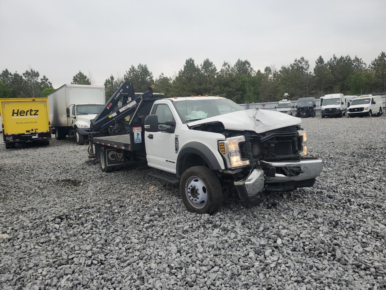 FORD F-550 SUPER DUTY