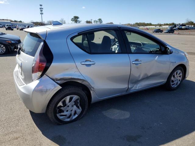 Vin: jtdkdtb37f1585751, lot: 50072585, toyota prius 20153