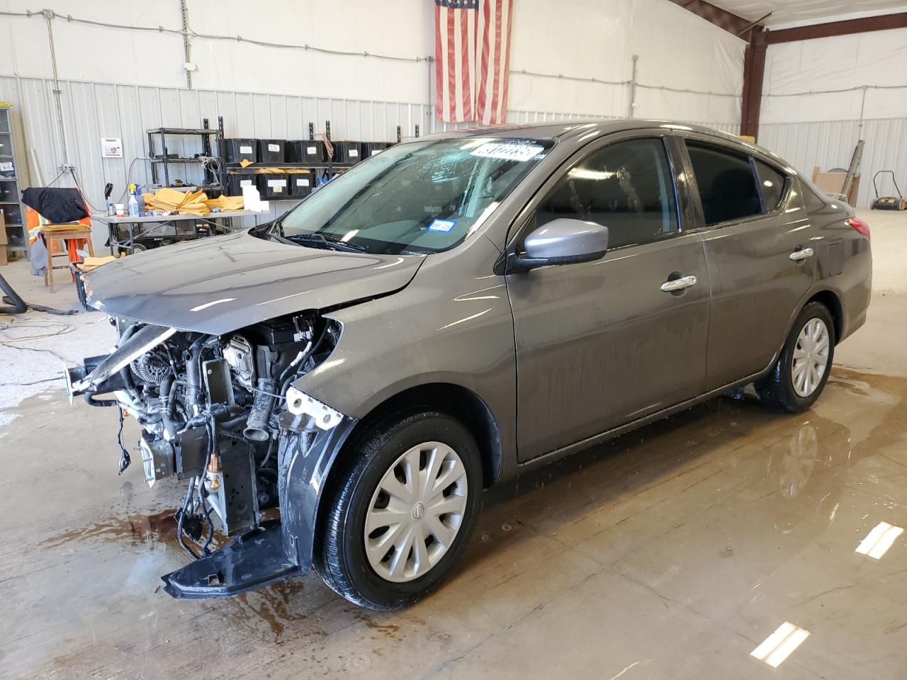 NISSAN VERSA S