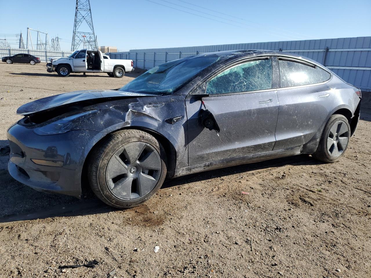 TESLA MODEL 3