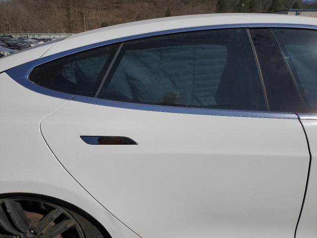 2015 TESLA MODEL S 85 5YJSA1H29FF096724