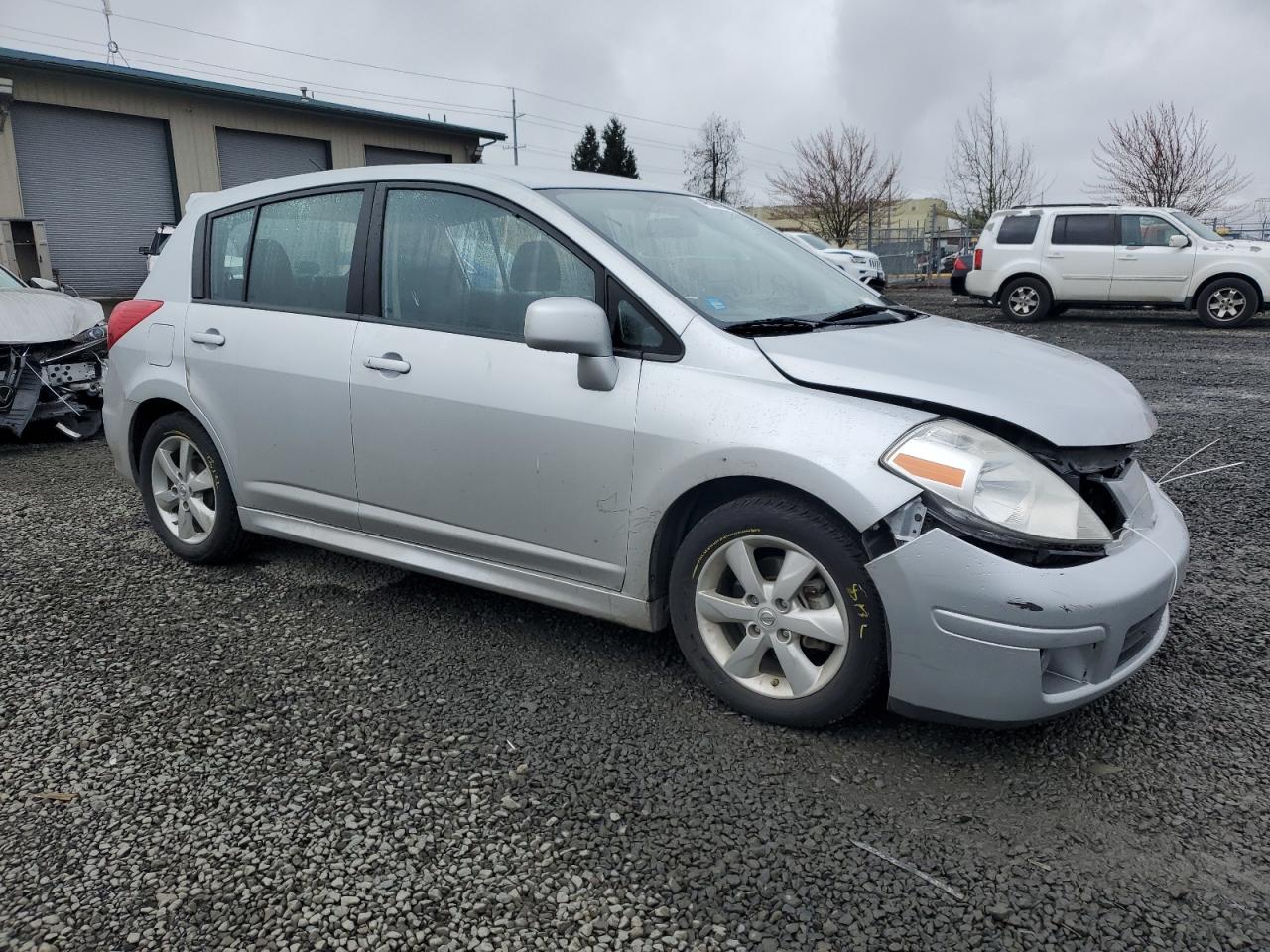 NISSAN VERSA S