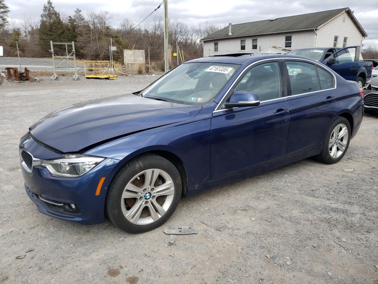 WBA8D9G58HNU61133 BMW 330 XI 2017