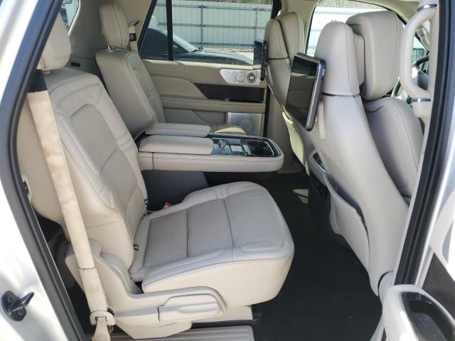 2019 LINCOLN NAVIGATOR - 5LMJJ3LT0KEL23813