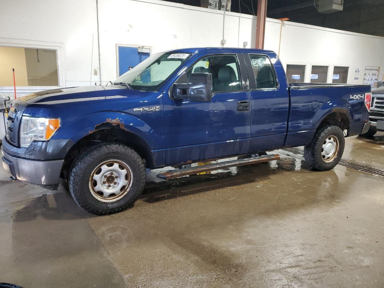 FORD F-150 SUPER CAB