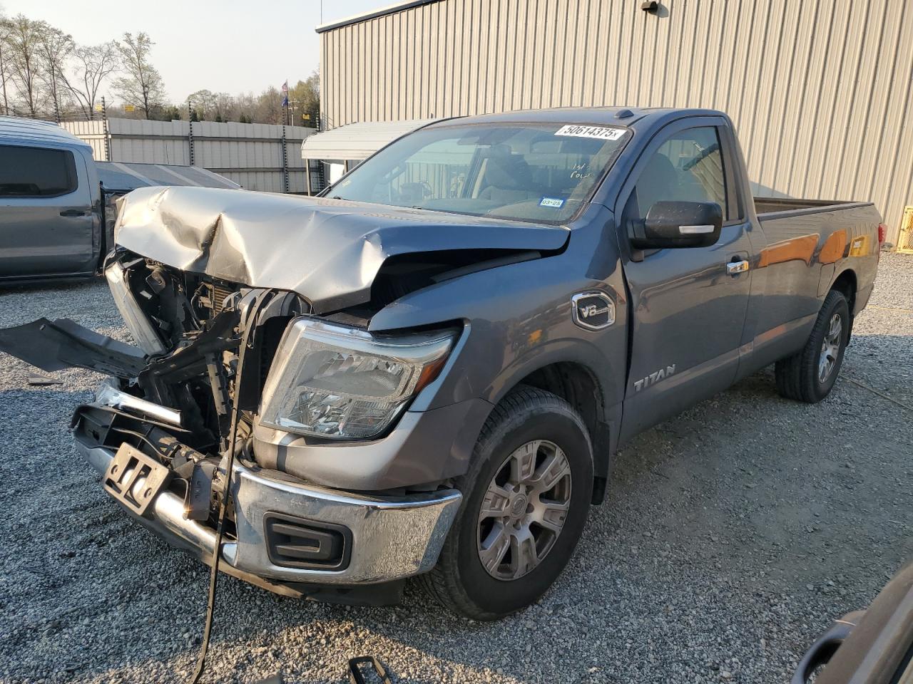 NISSAN TITAN S