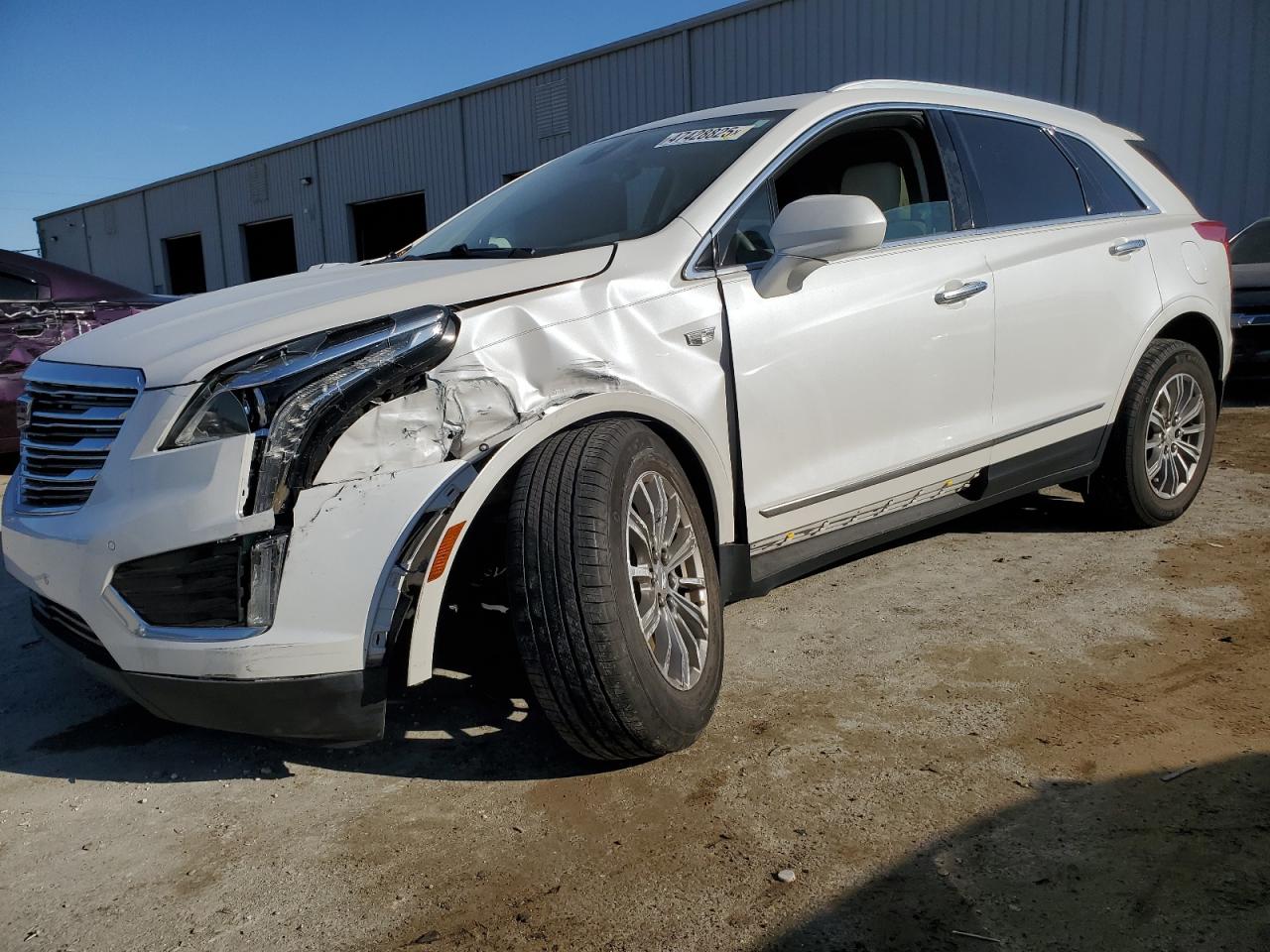 1GYKNBRS4HZ225727 CADILLAC XT5 LUXURY 2017