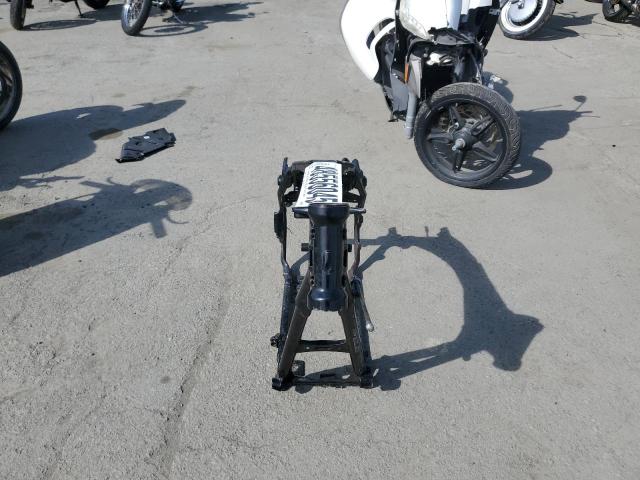 2020 HARLEY-DAVIDSON FLTRXS - 1HD1KTP21LB607524