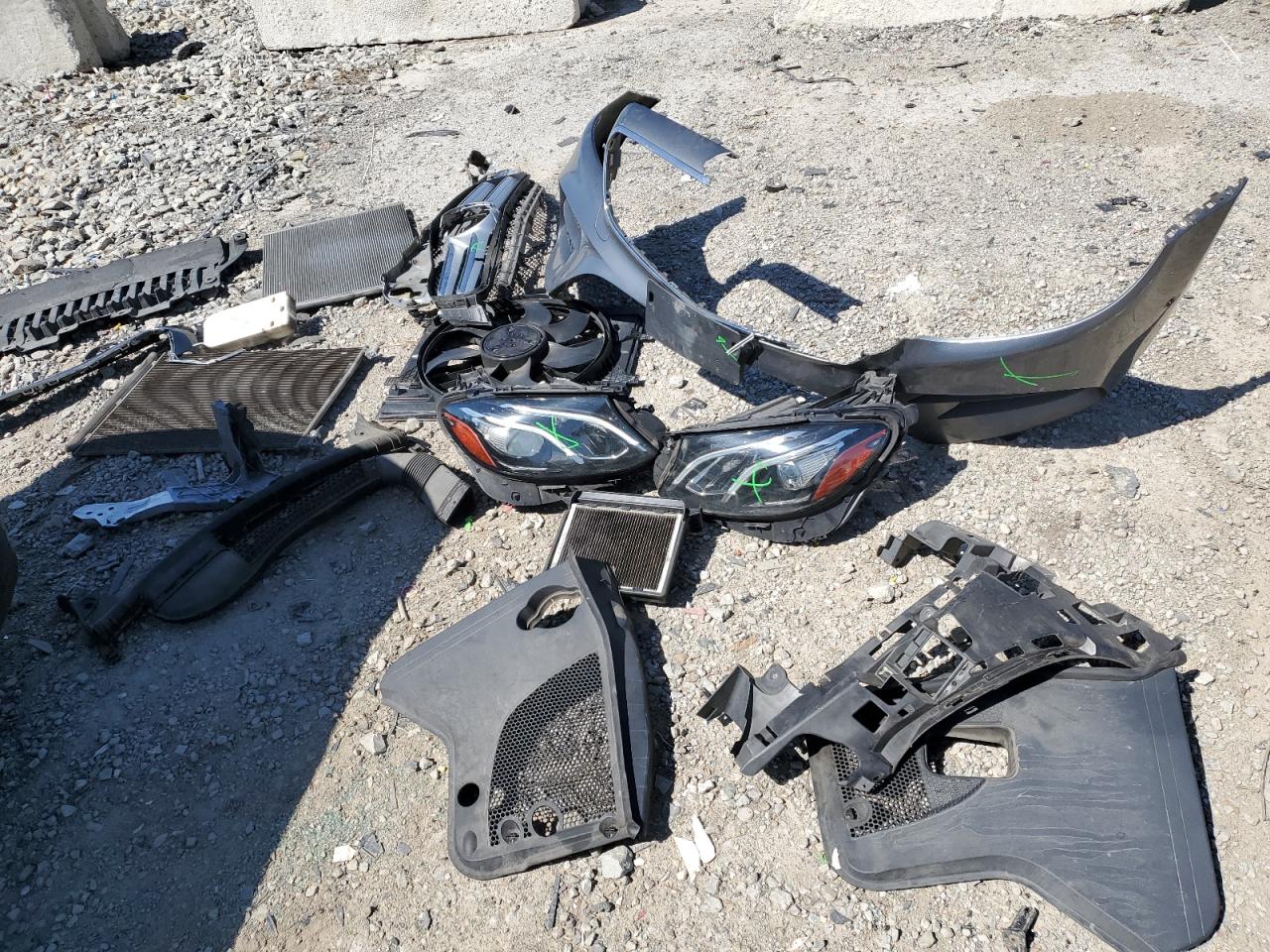 MERCEDES-BENZ E-CLASS 300 4MATIC