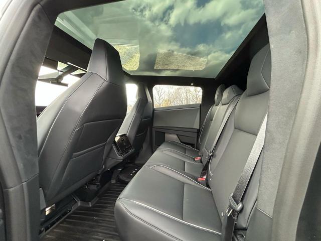 2024 TESLA CYBERTRUCK 7G2CEHED5RA050717