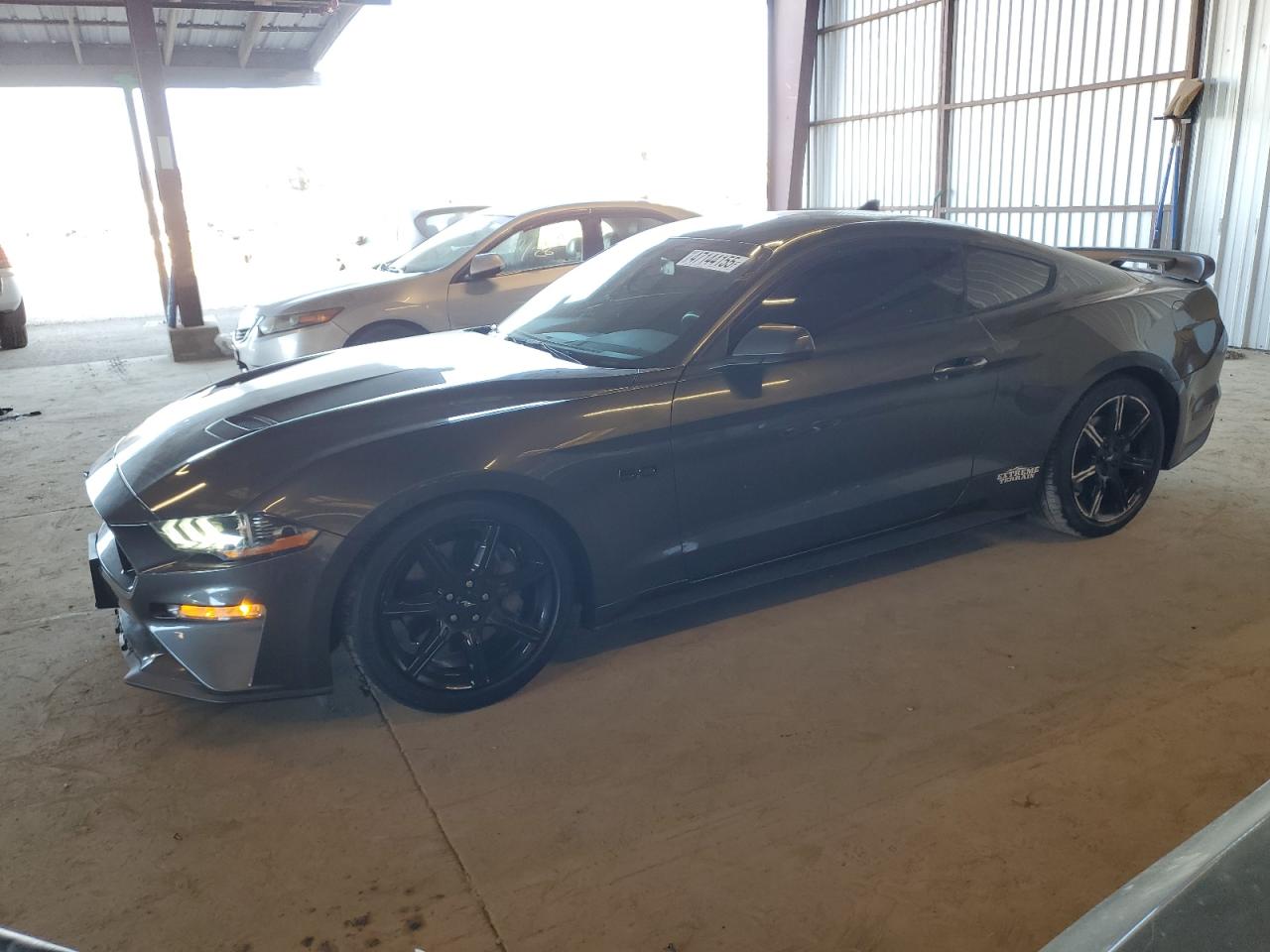 FORD MUSTANG GT