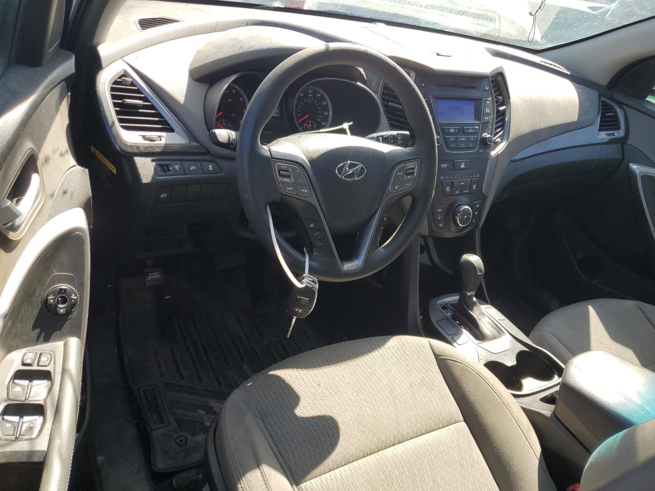 Hyundai Santa fe s 2015