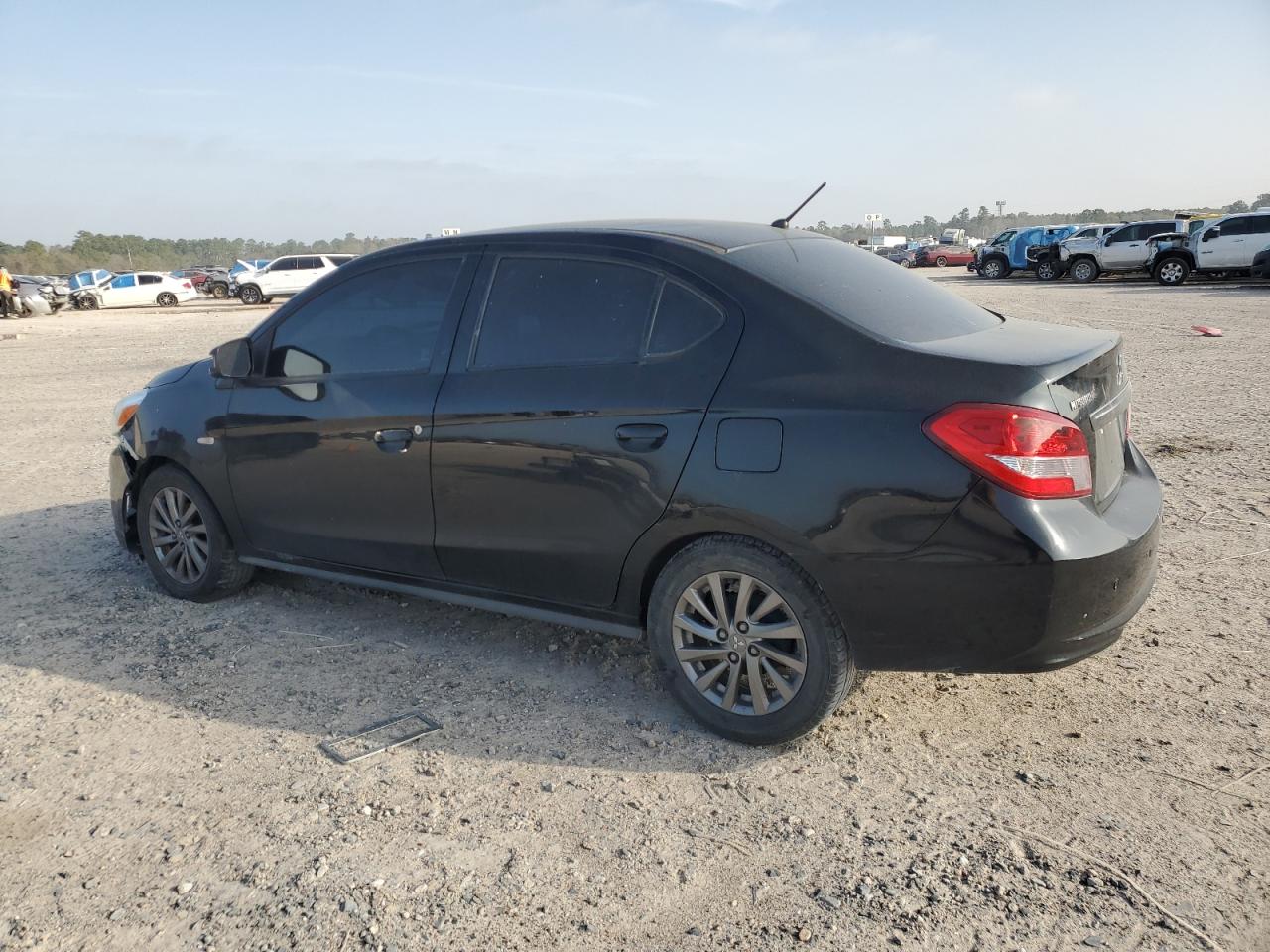 MITSUBISHI MIRAGE G4 ES