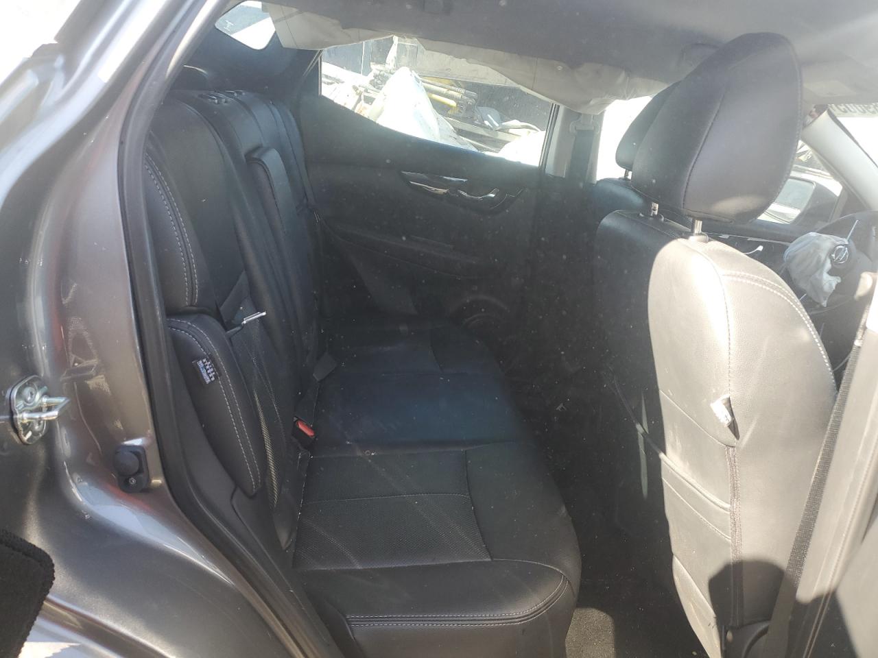 NISSAN ROGUE SPORT SV