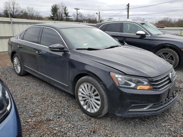 2017 VOLKSWAGEN PASSAT SE - 1VWBT7A3XHC040093