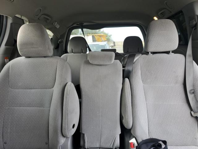 2015 TOYOTA SIENNA LE - 5TDKK3DC5FS584877