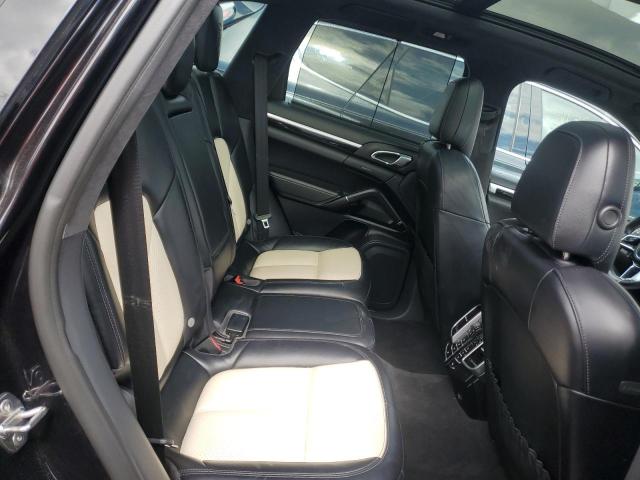 2017 PORSCHE CAYENNE GT WP1AD2A22HLA81676