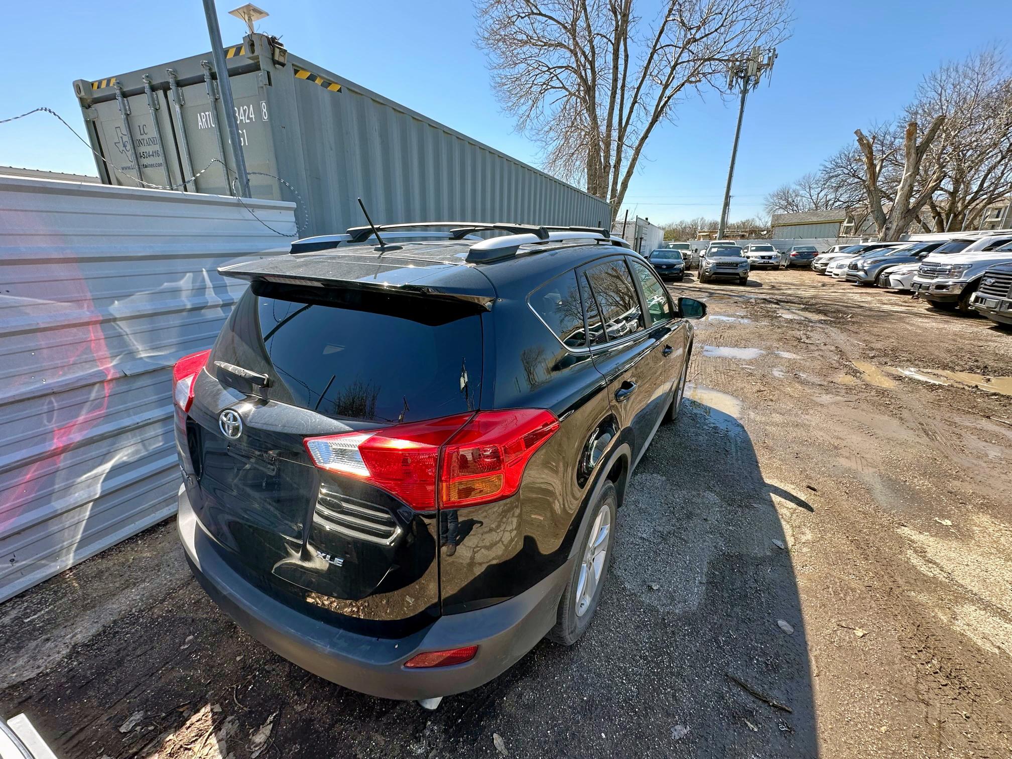 Vin: 2t3wfrev0ew097933, lot: 48829215, toyota rav4 xle 20144