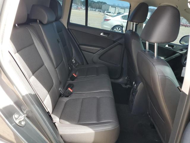 2016 VOLKSWAGEN TIGUAN S - WVGBV7AX6GW514811