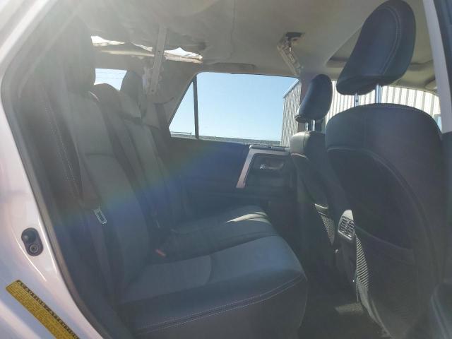 2020 TOYOTA FORRUNNER JTEBU5JR8L5750417