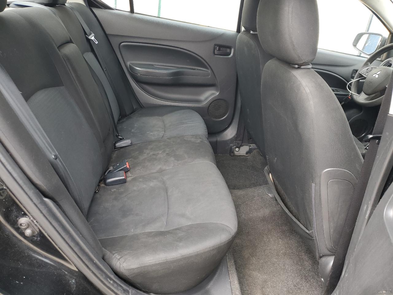 MITSUBISHI MIRAGE G4 ES