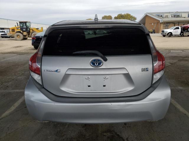 2015 TOYOTA PRIUS C - JTDKDTB36F1583103