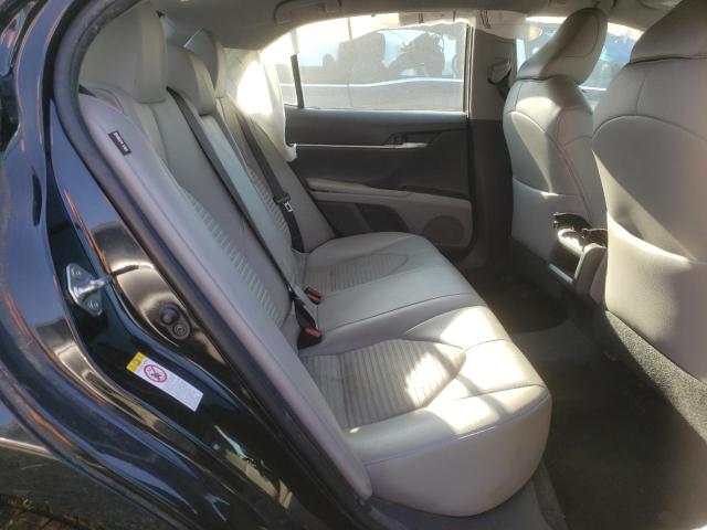 2018 TOYOTA CAMRY L - 4T1B11HK7JU076421