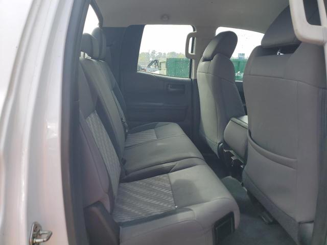 2018 TOYOTA TUNDRA DOU - 5TFRM5F19JX132370