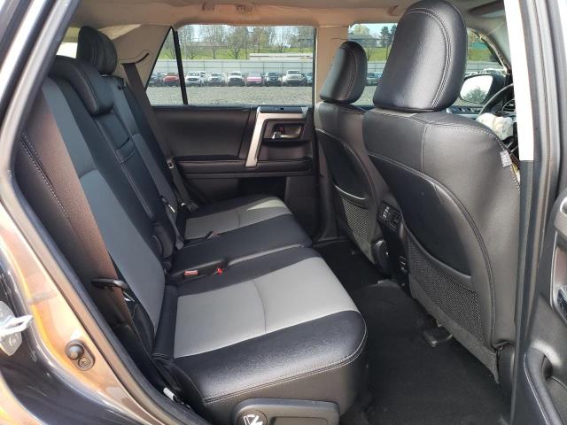 2019 TOYOTA 4RUNNER SR - JTEBU5JR7K5711008