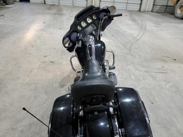 2015 HARLEY-DAVIDSON FLHX STREE - 1HD1KBM16FB677224