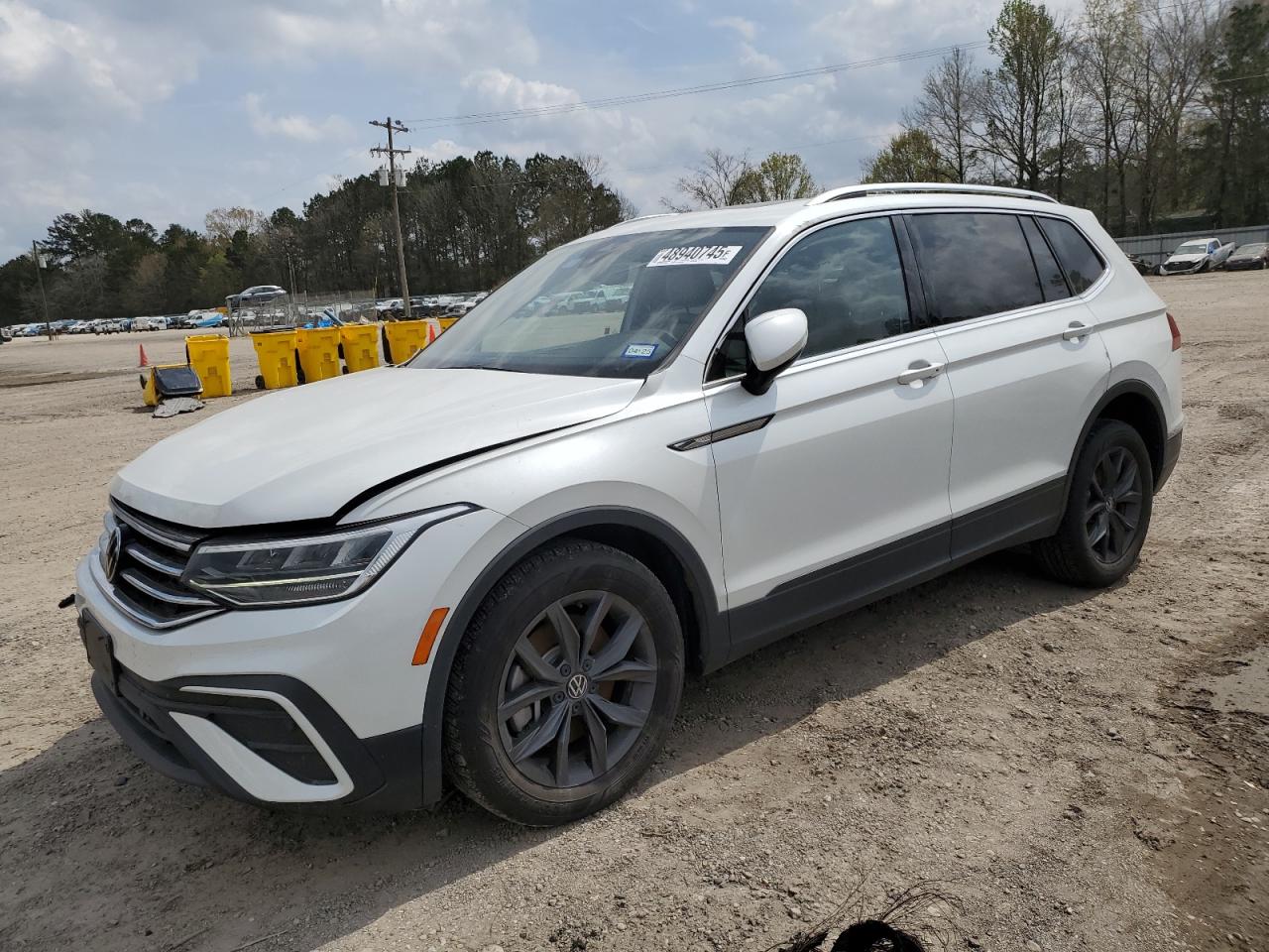 VOLKSWAGEN TIGUAN SE