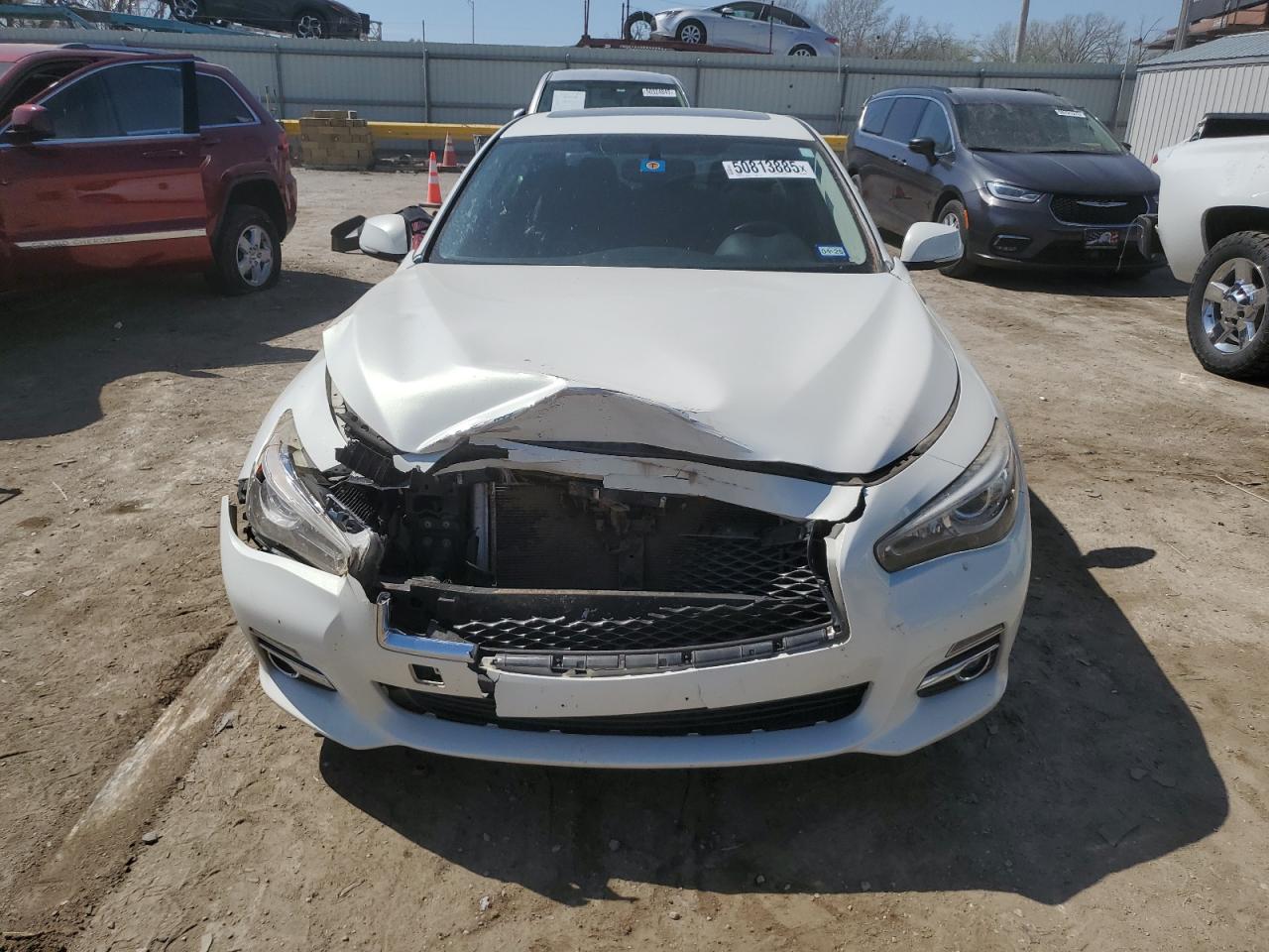 INFINITI Q50 2015