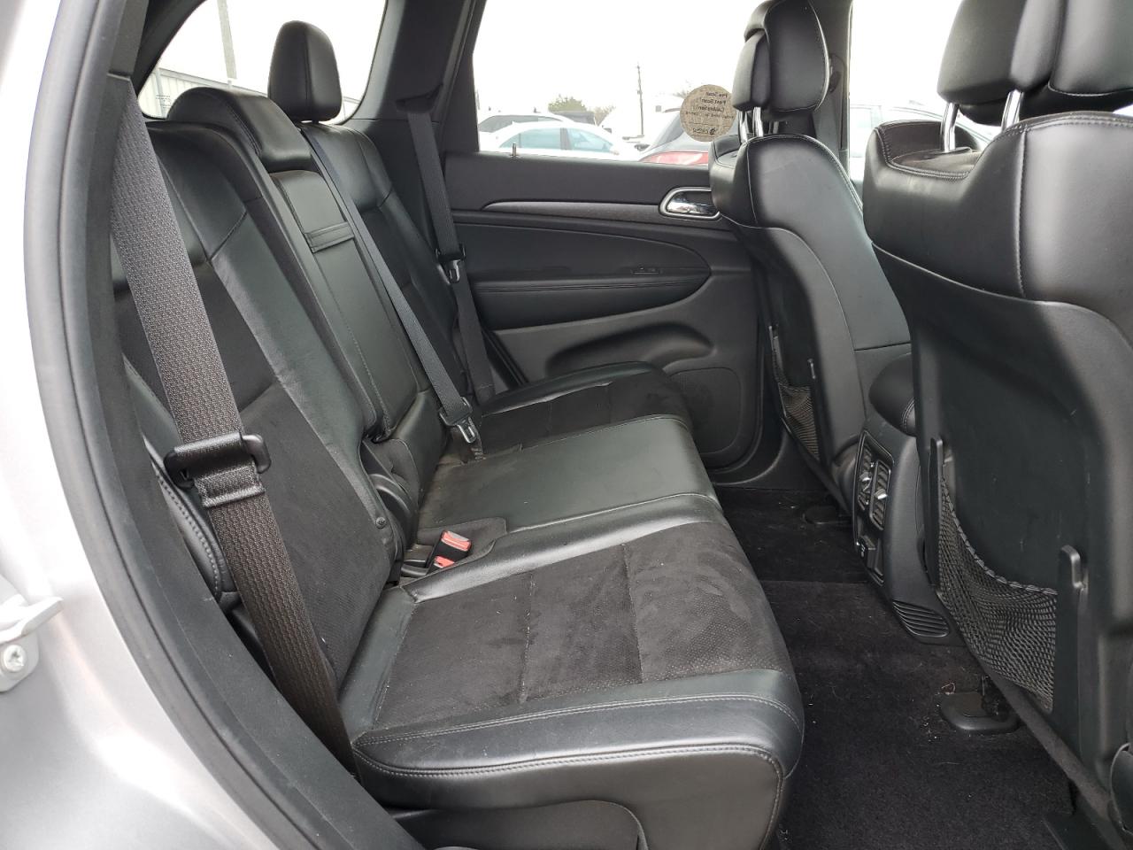 JEEP GRAND CHEROKEE LAREDO