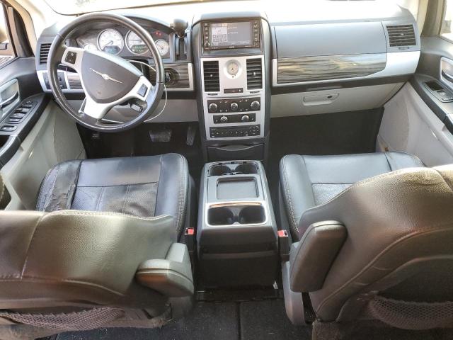 2010 CHRYSLER TOWN & COU - 2A4RR5D11AR273849