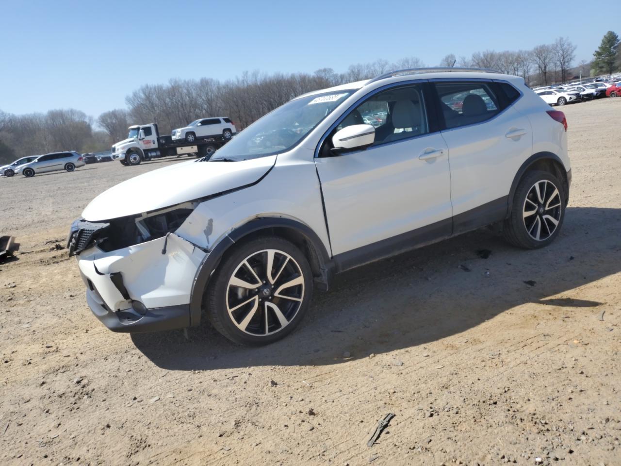 NISSAN ROGUE SPORT S