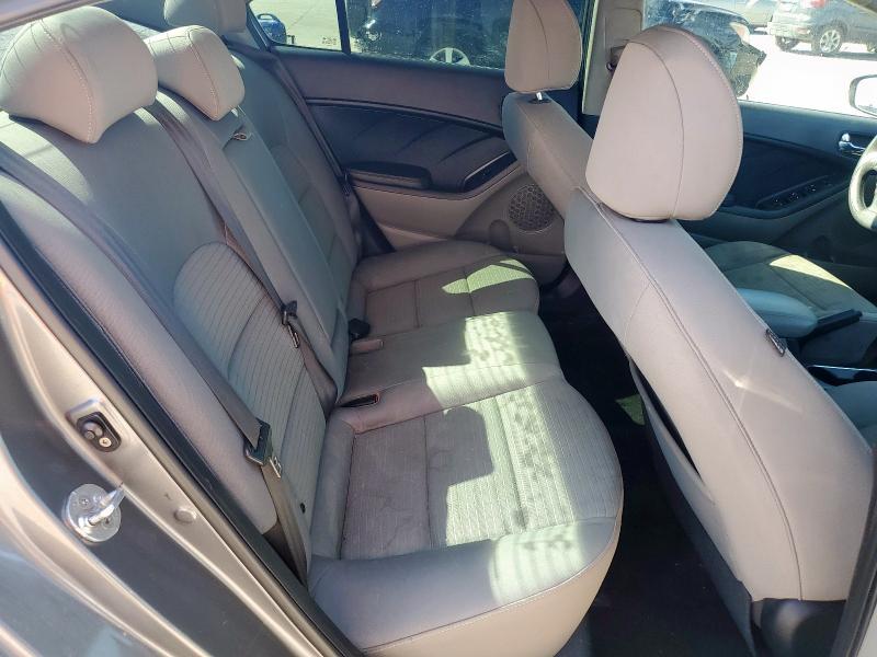 2016 KIA FORTE LX - KNAFX4A64G5469053