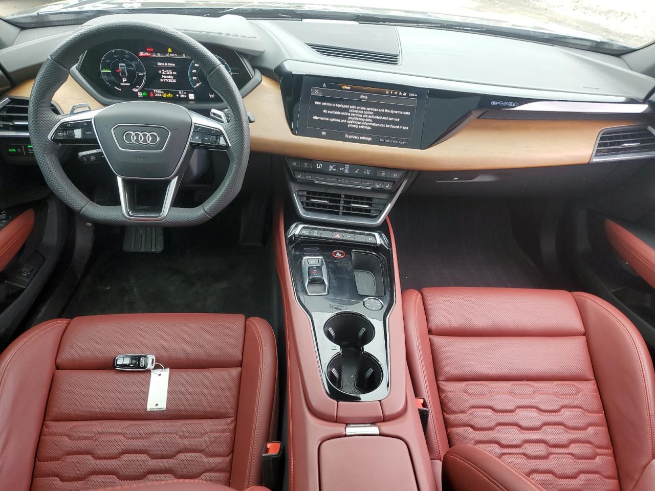 AUDI E-TRON PREMIUM PLUS