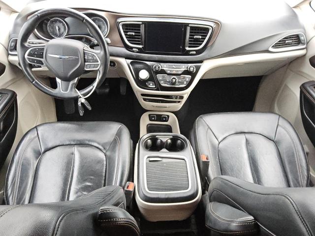 2017 CHRYSLER PACIFICA T 2C4RC1EG2HR760054