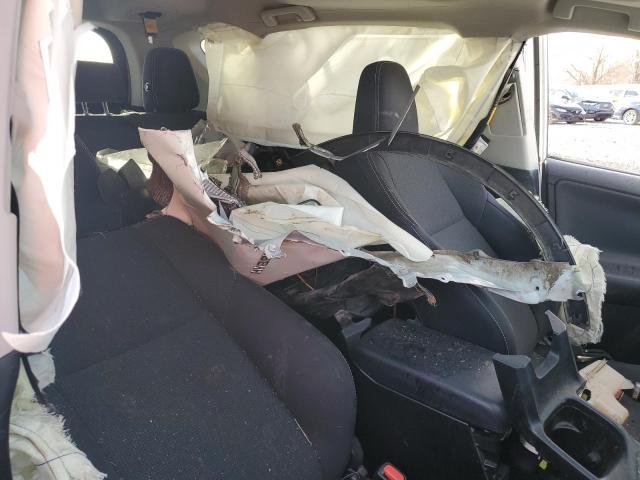 2017 TOYOTA RAV4 HV LE JTMRJREV3HD131778