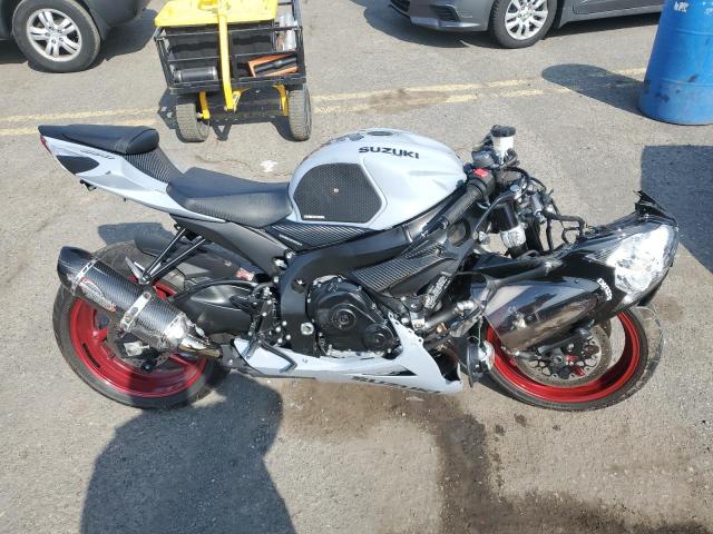 SUZUKI GSX-R600 2023 black  gas JS1GN7FA1P7100466 photo #1