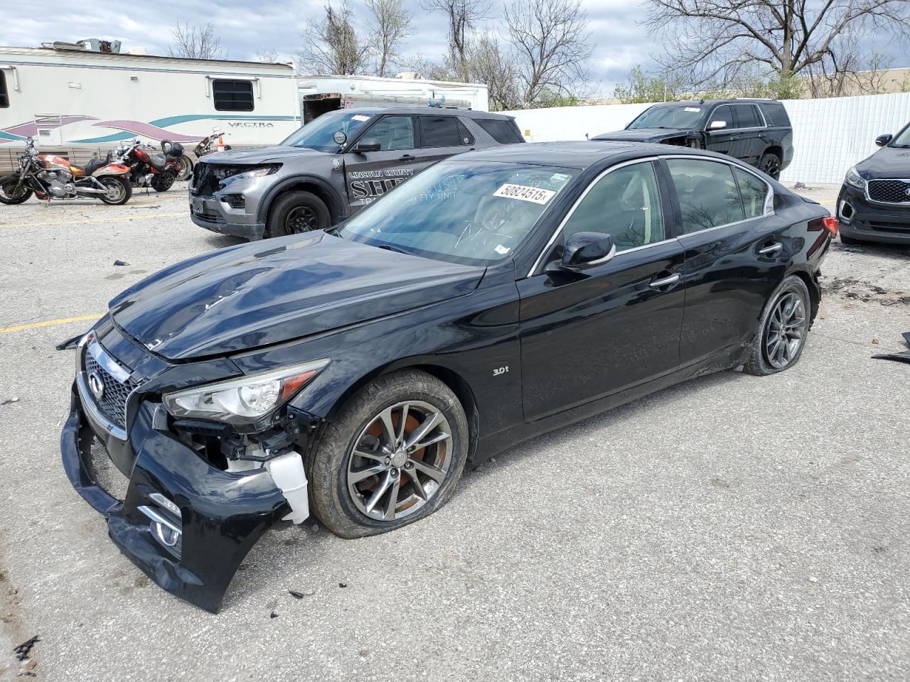 INFINITI Q50 2017