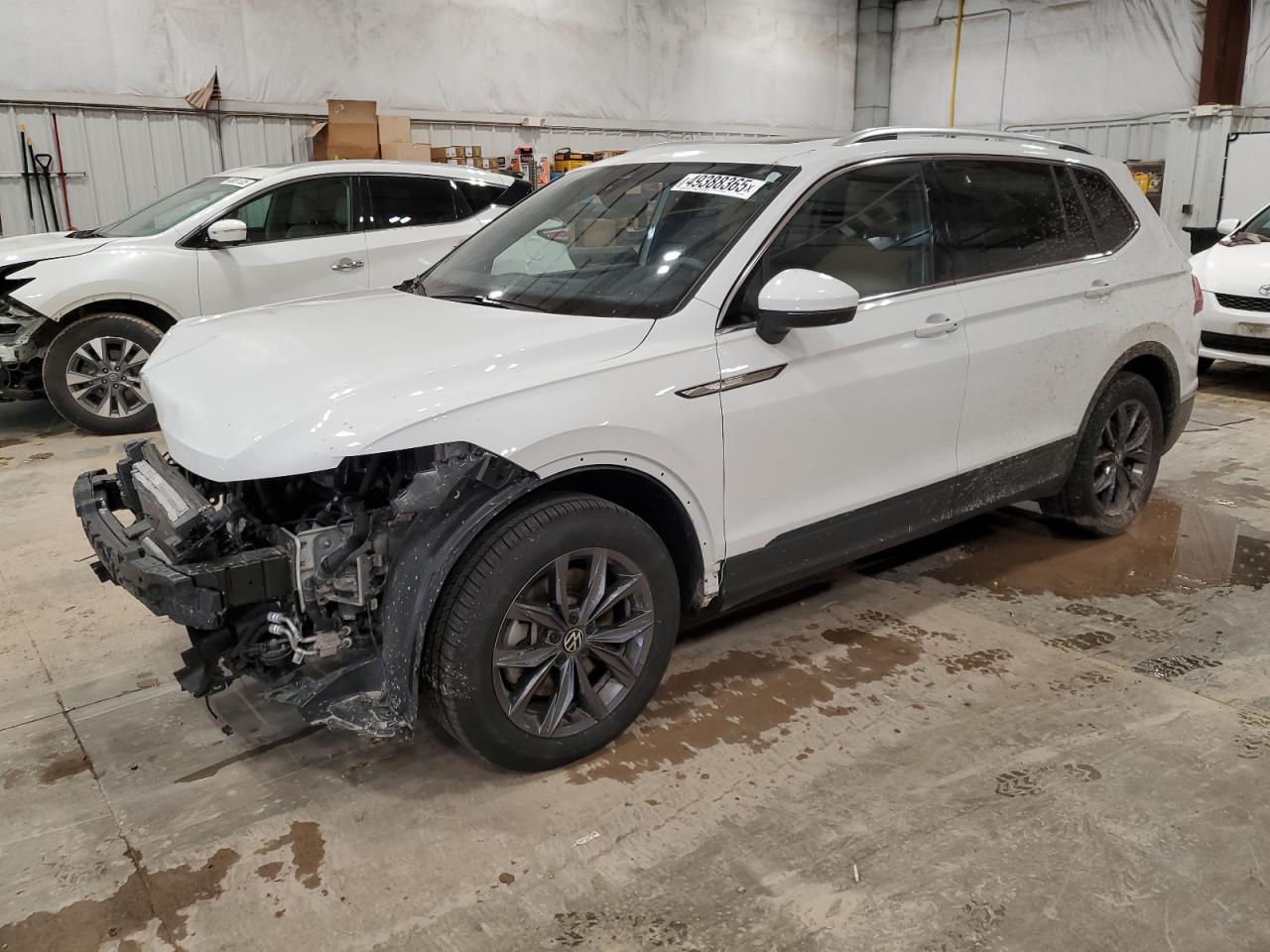 VOLKSWAGEN TIGUAN SE