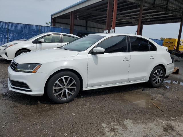 VOLKSWAGEN JETTA SE