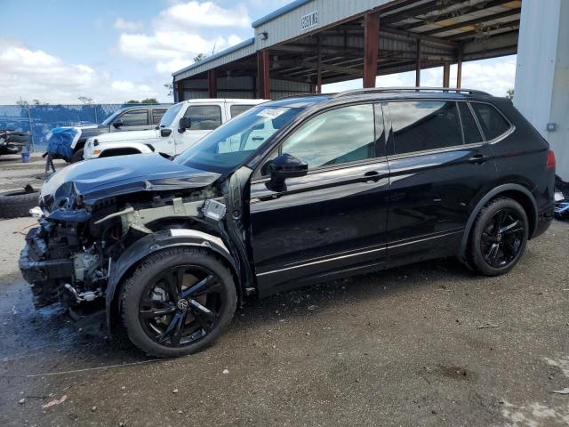 Vin: 3vvcb7ax3rm070602, lot: 51144845, volkswagen tiguan se r-line black 2024 img_1